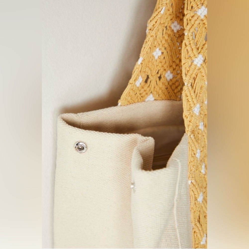 Free People ~ Mia Macrame Strap Tote ~ NWT - Picture 9 of 16